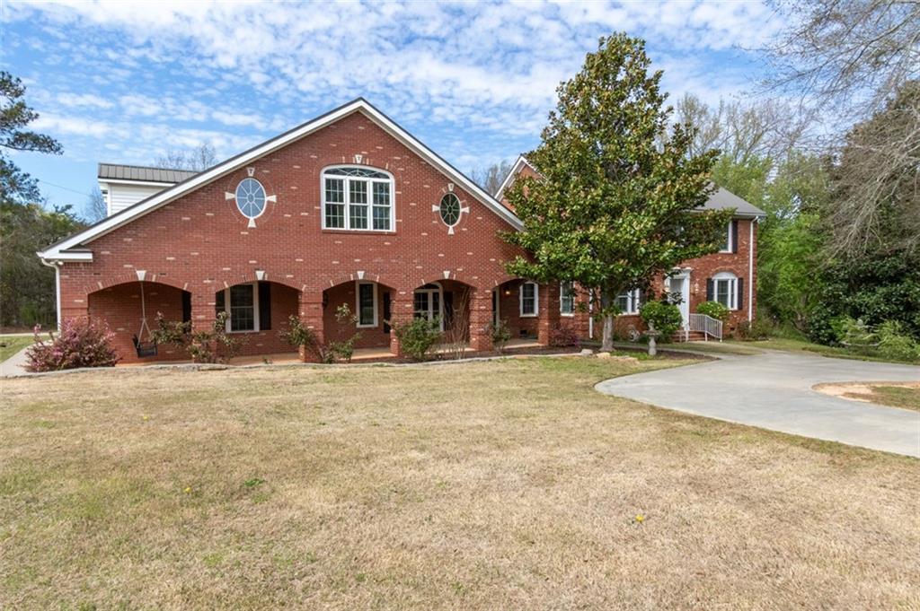 2715 Elberton Road Property Photo
