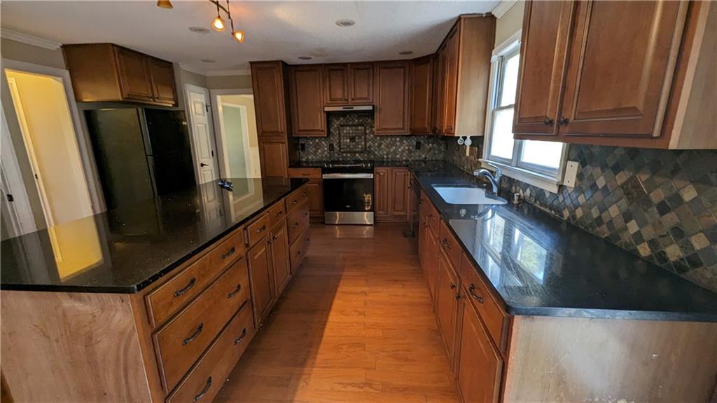 270 The Esplanade Way Se Property Photo 4