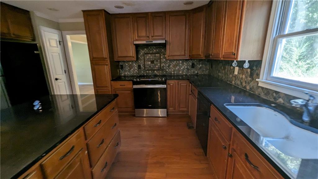 270 The Esplanade Way Se Property Photo 5