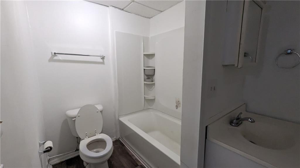 270 The Esplanade Way Se Property Photo 21