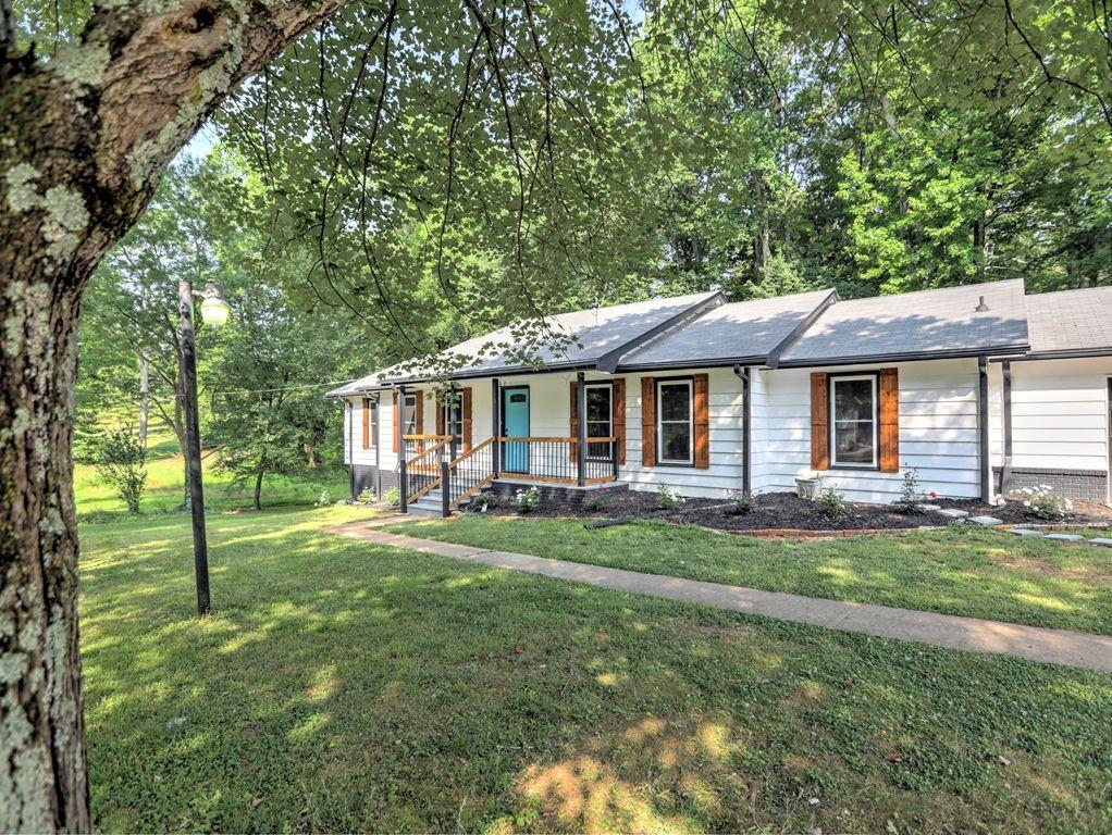 3285 MARLANTA Drive Property Photo 1