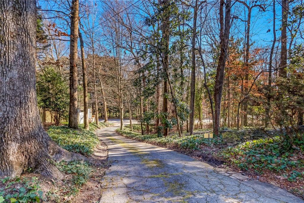 3740 Peachtree Dunwoody Road Ne Property Photo 7