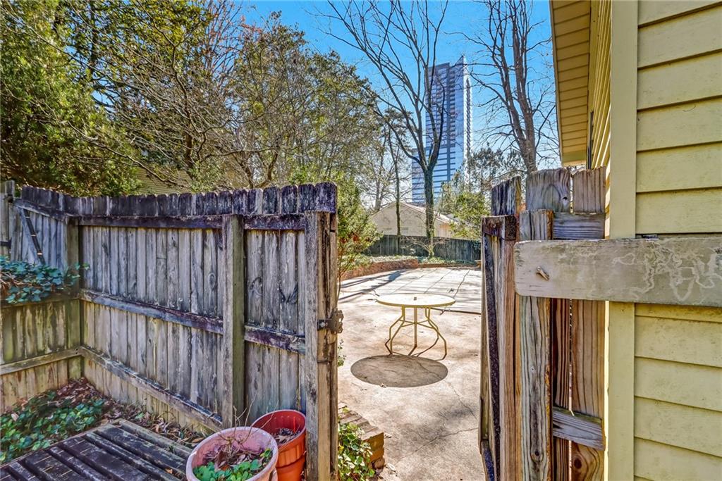 3740 Peachtree Dunwoody Road Ne Property Photo 12