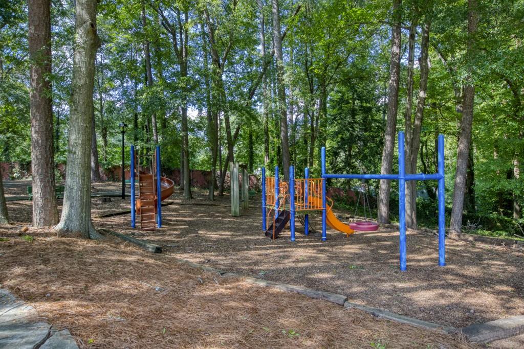 2784 Arborcrest Drive Property Photo 5
