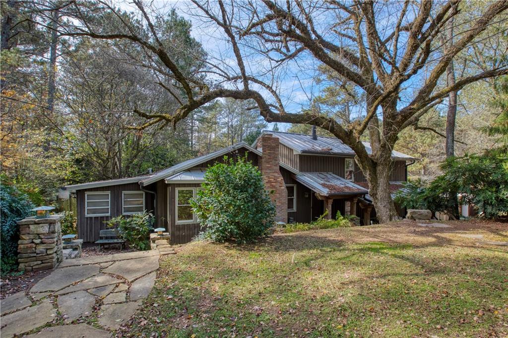 9370 Coleman Road Property Photo 6