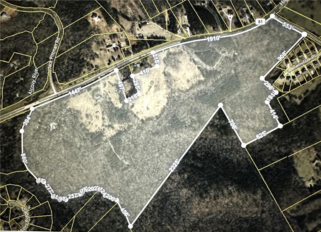 7059 Highway 81 Property Photo 1