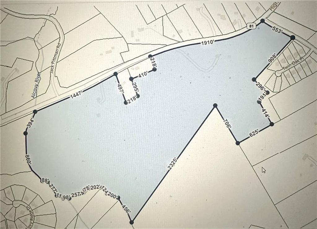 7059 Highway 81 Property Photo 2