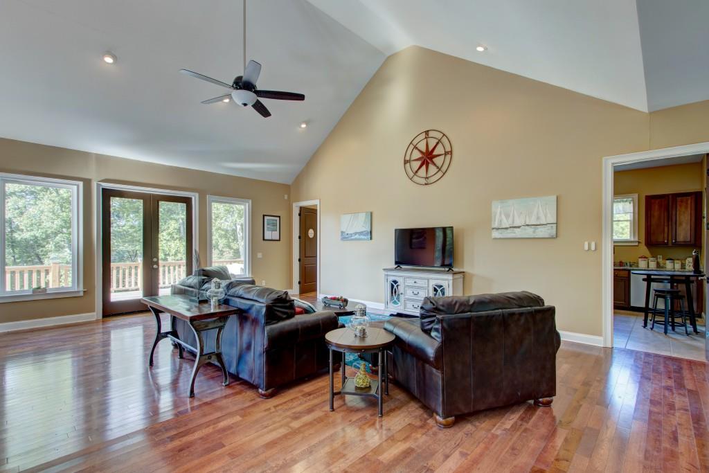 6825 Lookout Point Property Photo 38