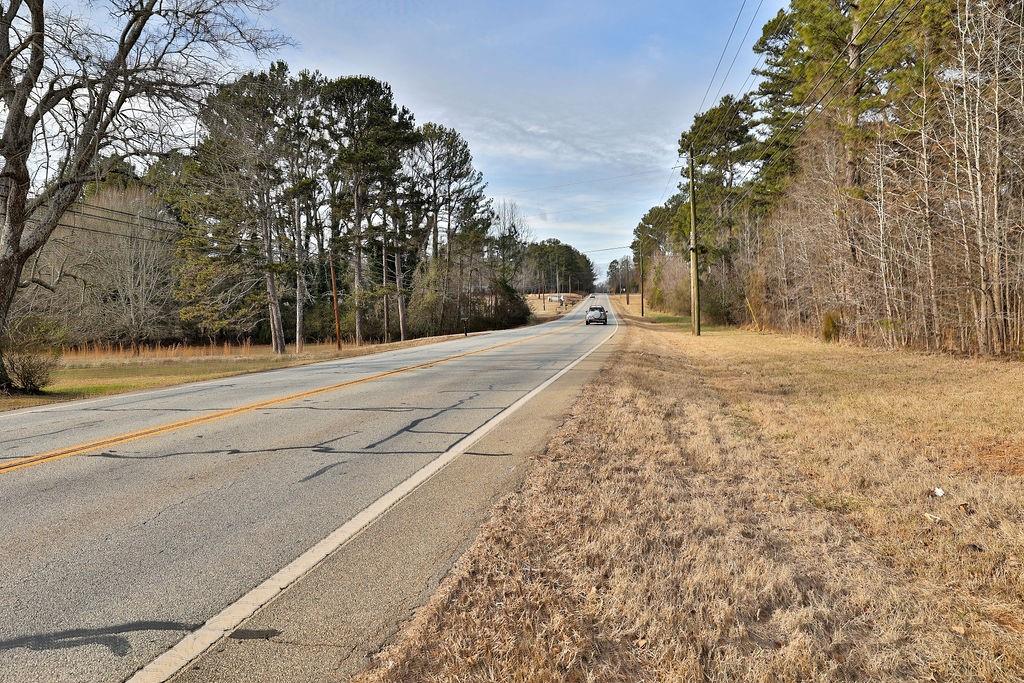 1922 Athens Highway Property Photo 7