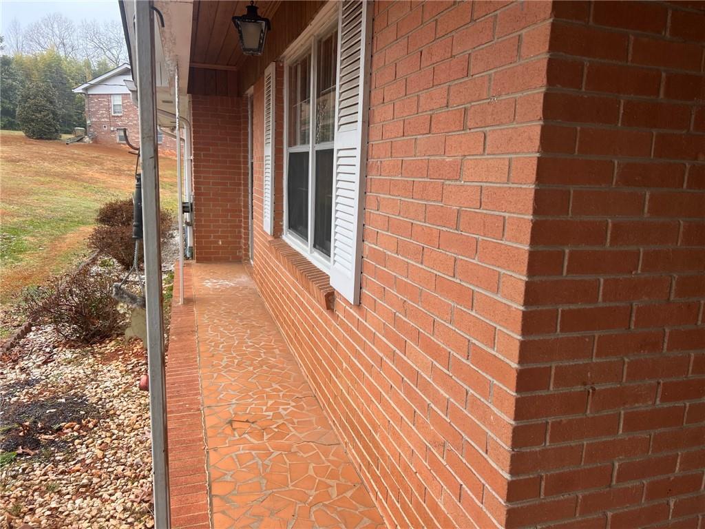 4890 Prince Road Se Property Photo 8