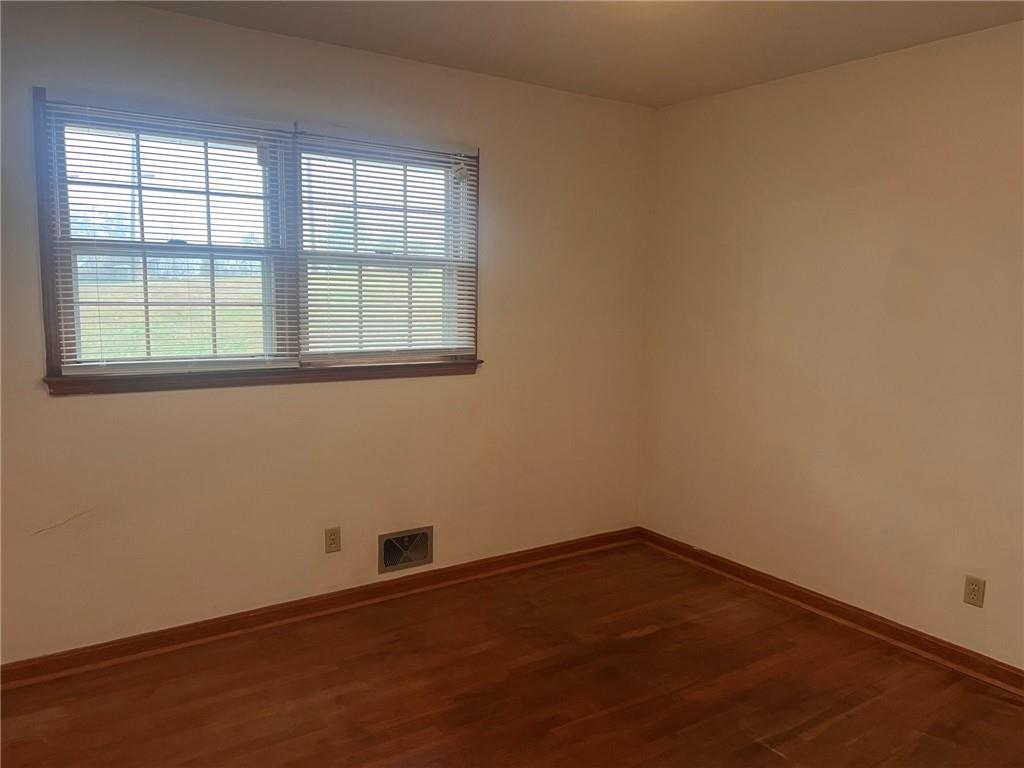 4890 Prince Road Se Property Photo 38