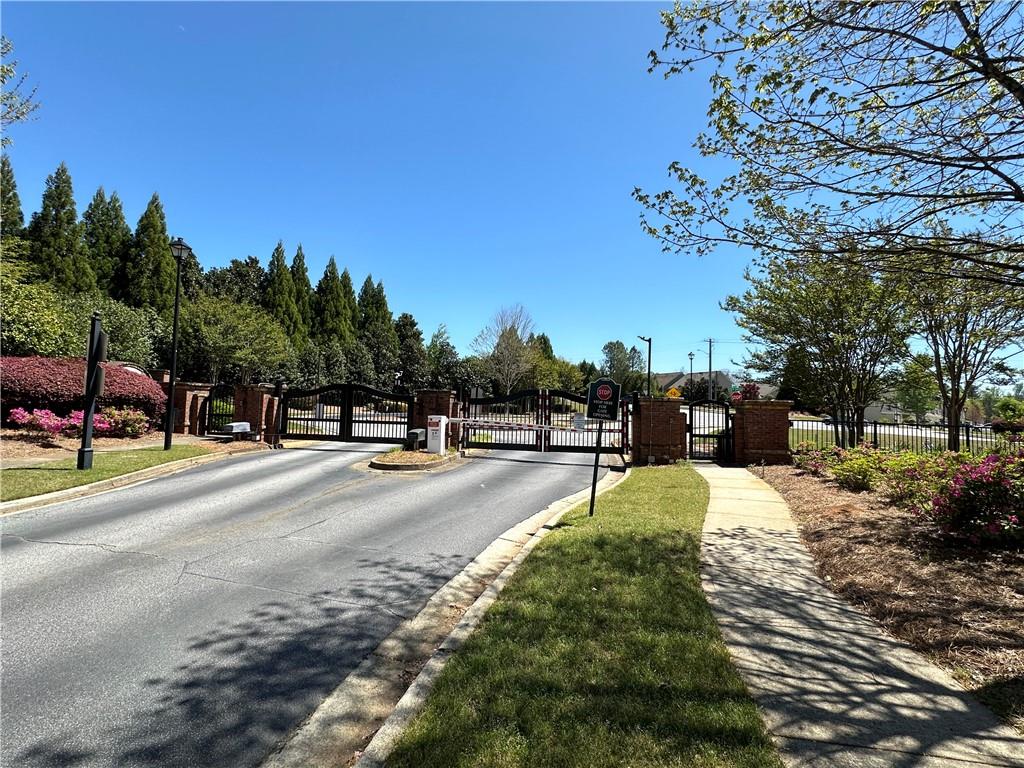 2816 Staunton Drive Property Photo 13