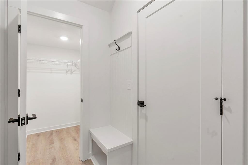 2174 Avion Way Unit 11 Property Photo 21