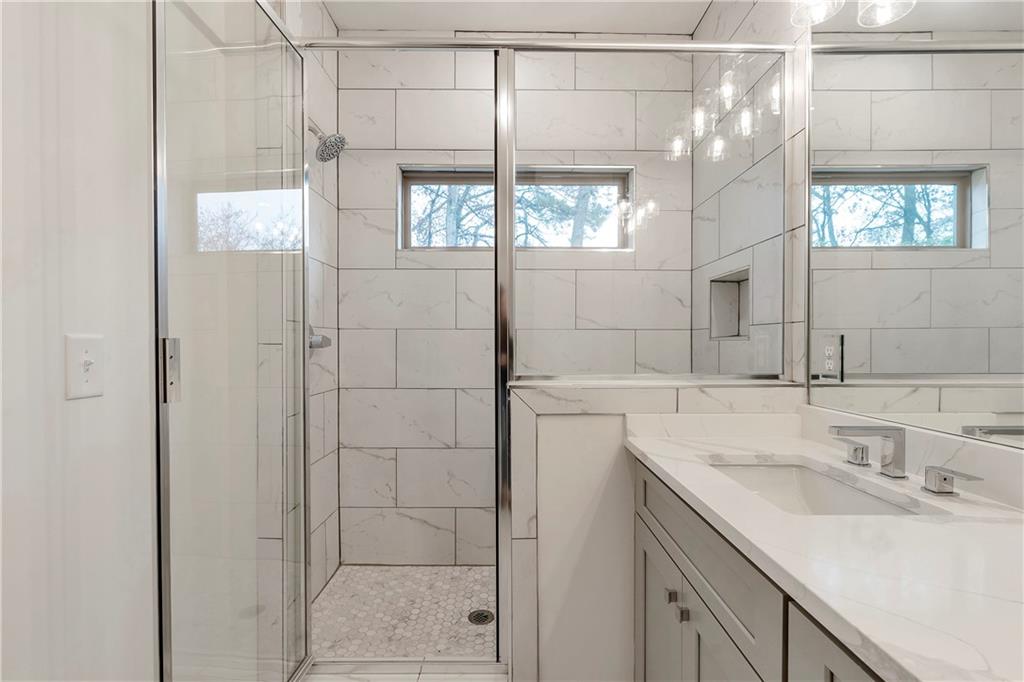 2174 Avion Way Unit 11 Property Photo 26