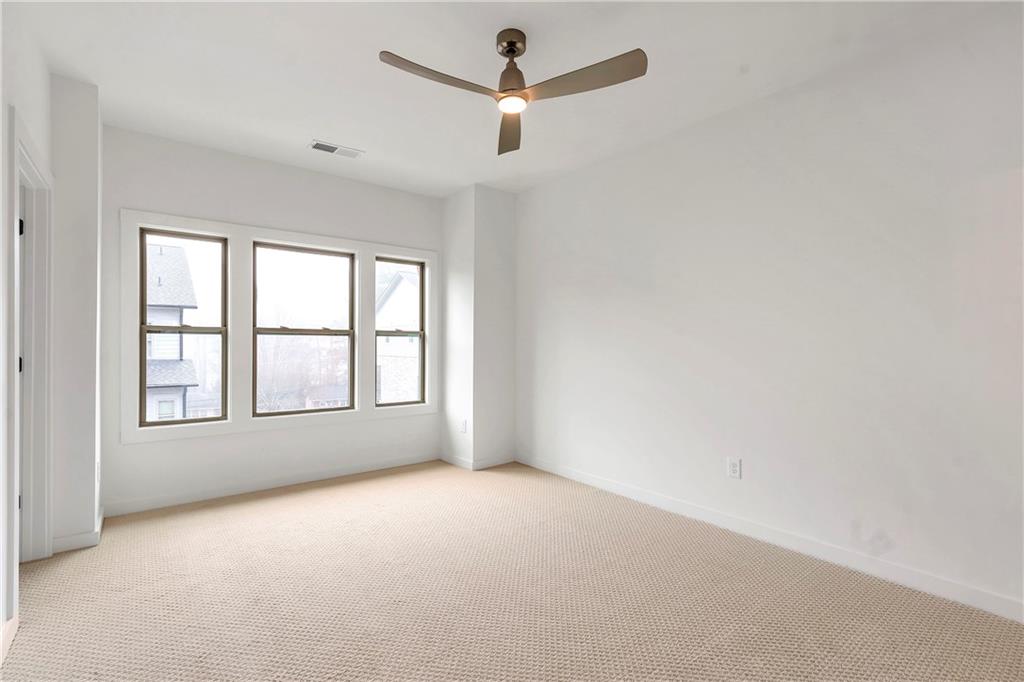 2174 Avion Way Unit 11 Property Photo 29