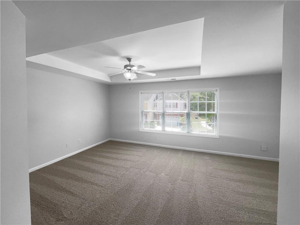 986 Treymont Way Property Photo 3