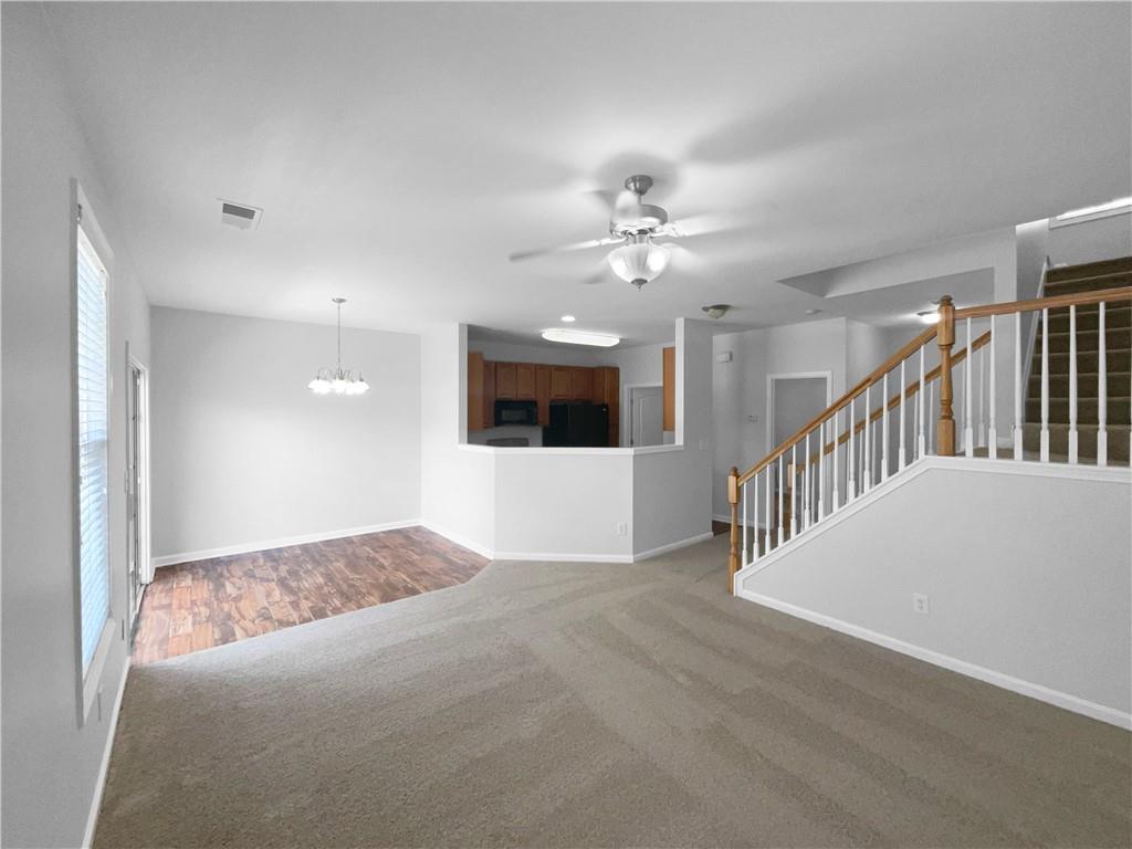 986 Treymont Way Property Photo 8