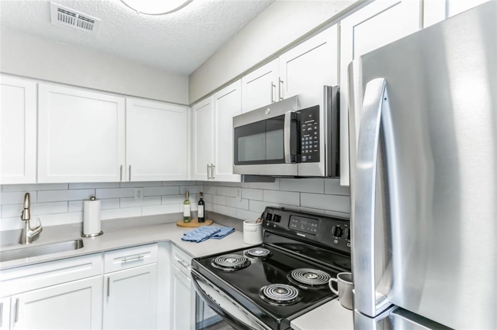 1067 Pitts Road Unit 1051_e Property Photo 2