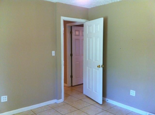 3061 Sandy Plains Road Property Photo 9