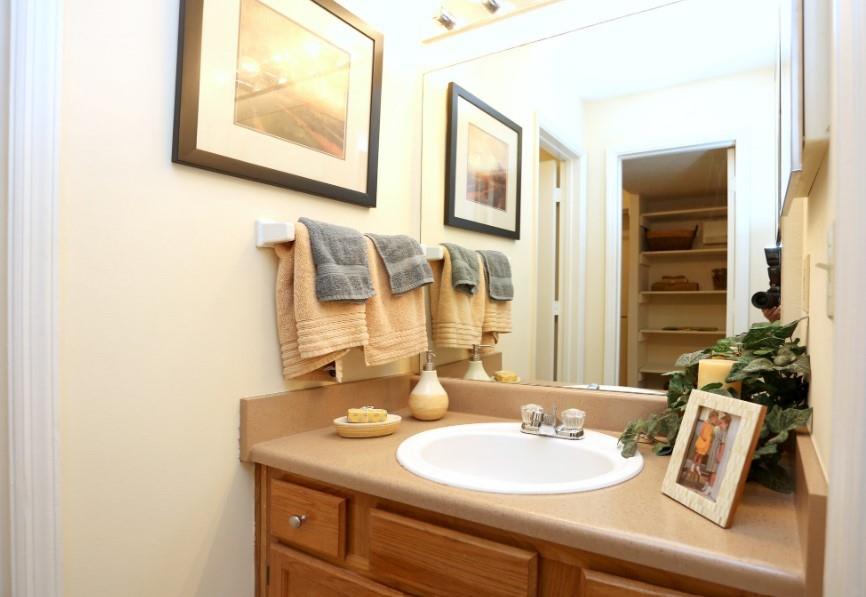 3450 K Jones Mill Road Unit 0705 Property Photo 12