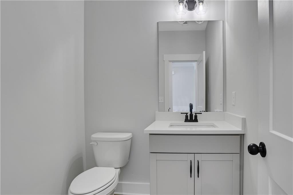 6992 Manchester Drive Property Photo 14