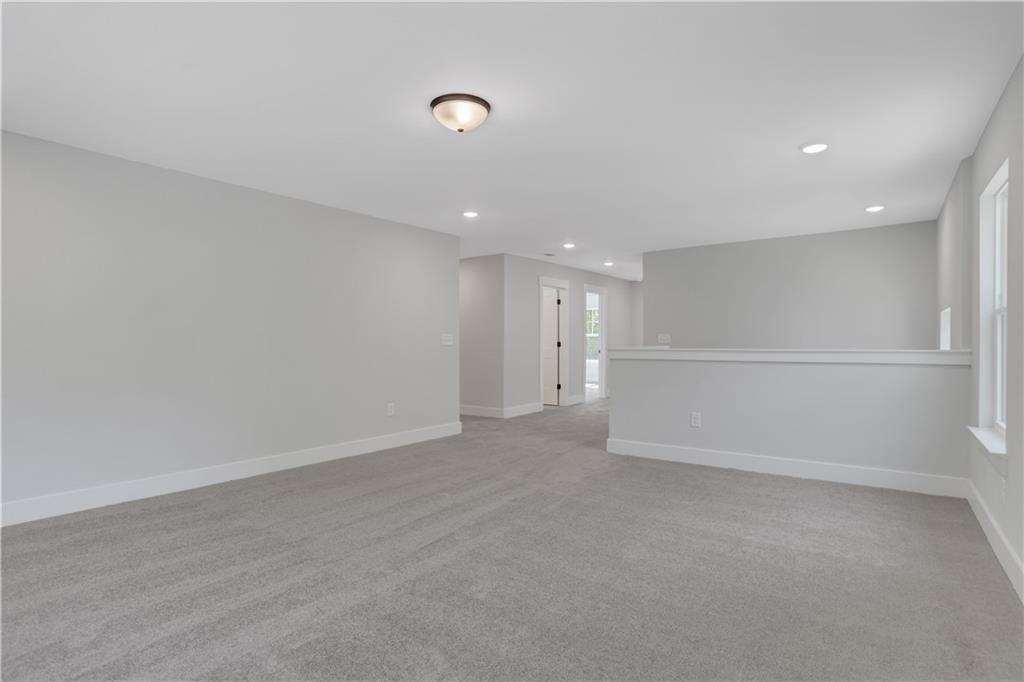 6992 Manchester Drive Property Photo 37