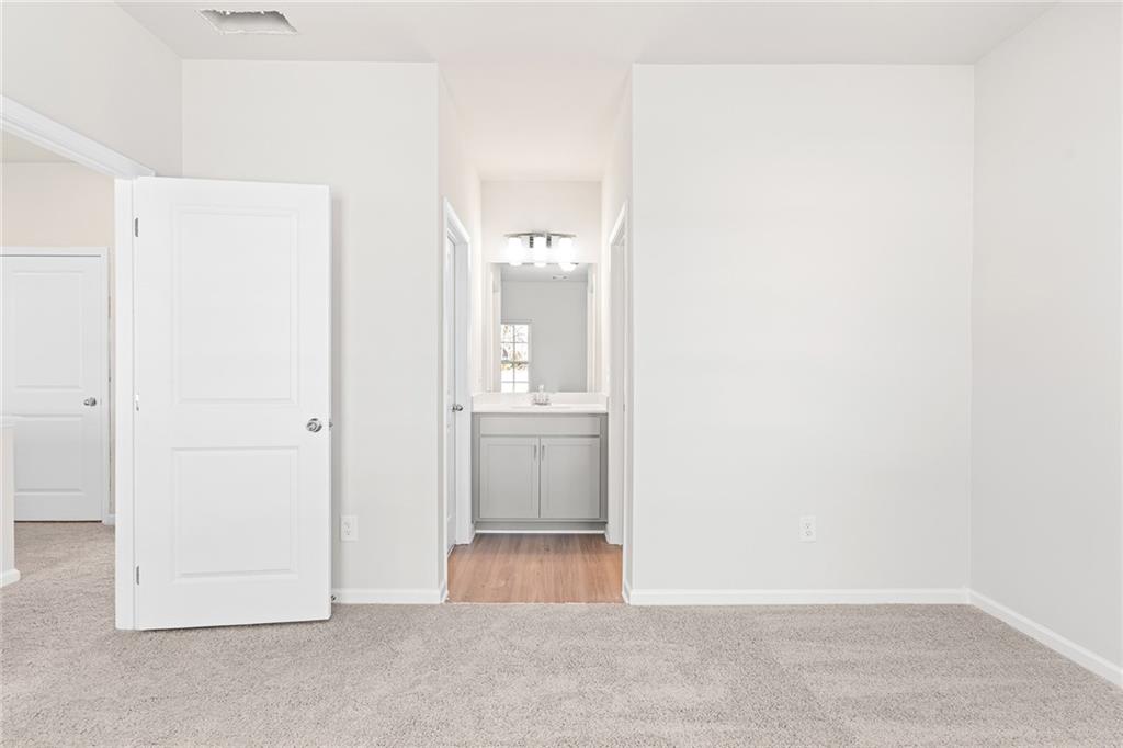 394 10th Street Property Photo 40