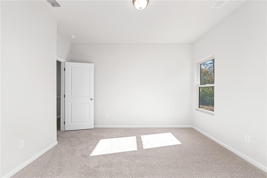 394 10th Street Property Photo 44