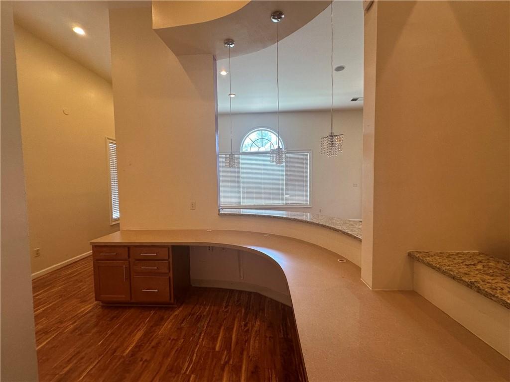 1255 Commercial Drive Sw Property Photo 10