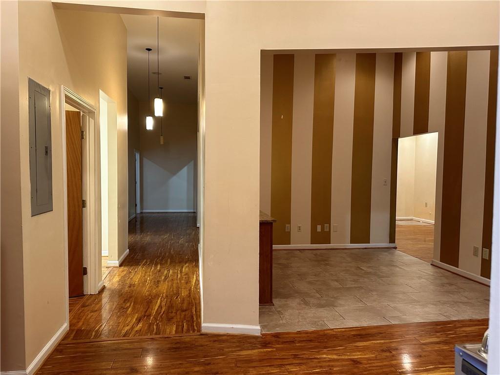1255 Commercial Drive Sw Property Photo 12