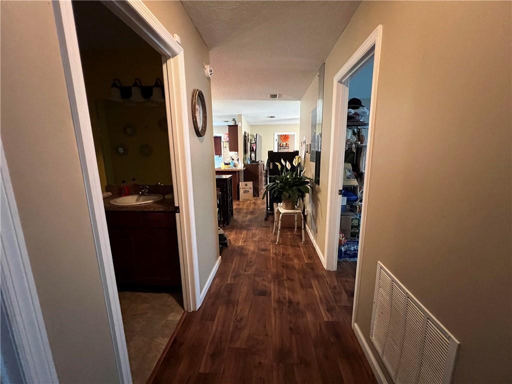 101 Kemp Avenue Property Photo 35