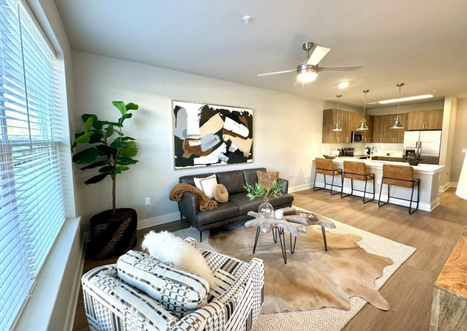 2000 James Jackson Parkway Unit 1123 Property Photo 6