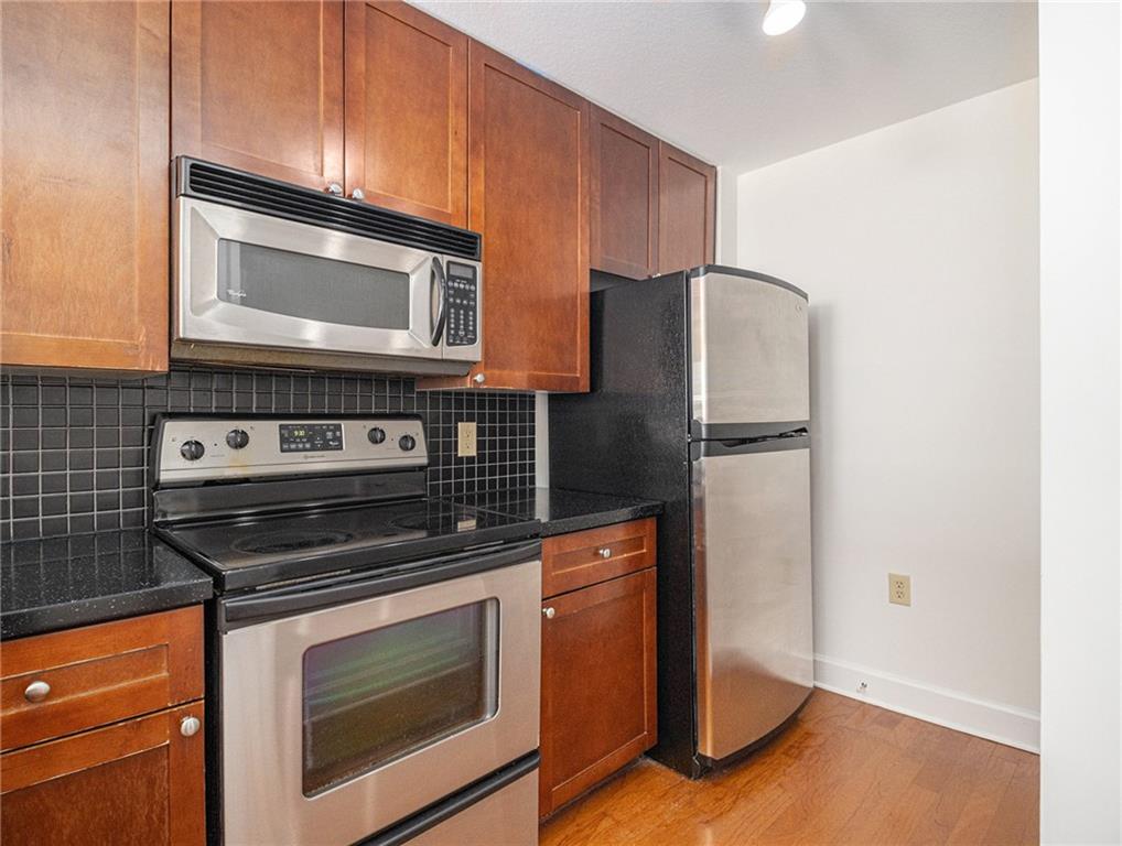 230 E Ponce De Leon Avenue Unit 322 Property Photo 17