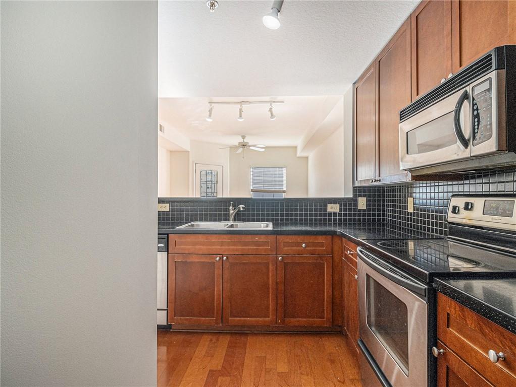 230 E Ponce De Leon Avenue Unit 322 Property Photo 19