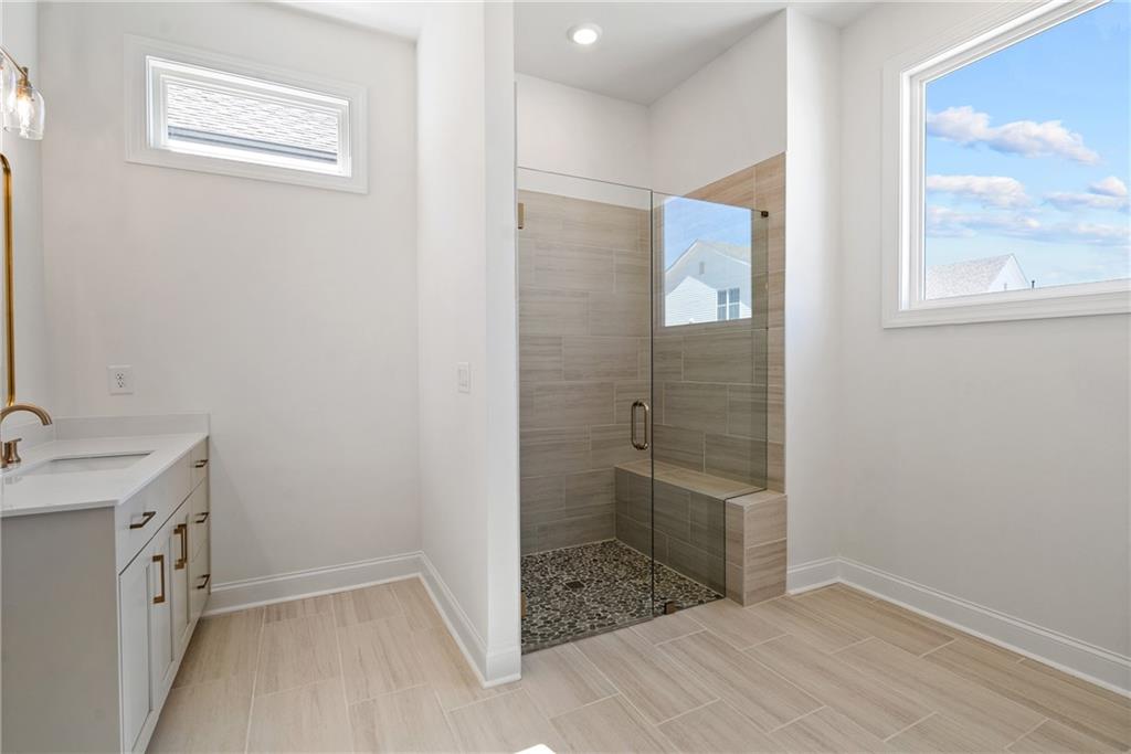505 Godfrey Drive Property Photo 12