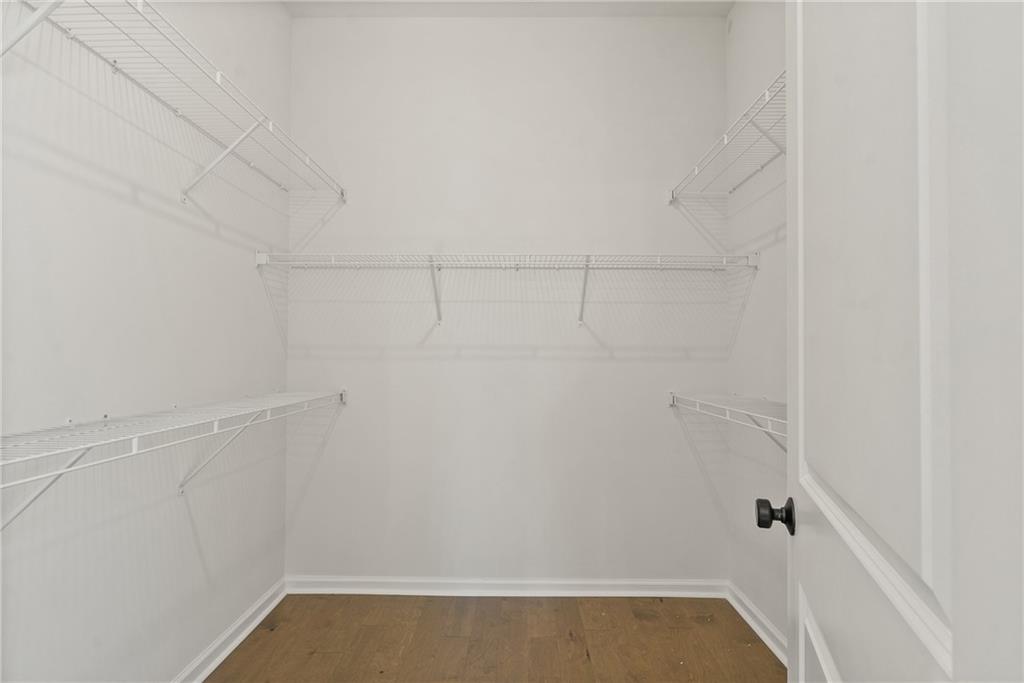 505 Godfrey Drive Property Photo 14