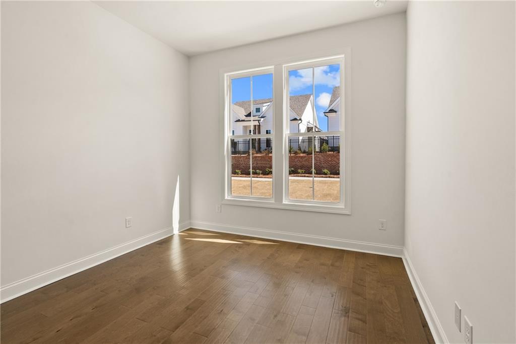 505 Godfrey Drive Property Photo 18