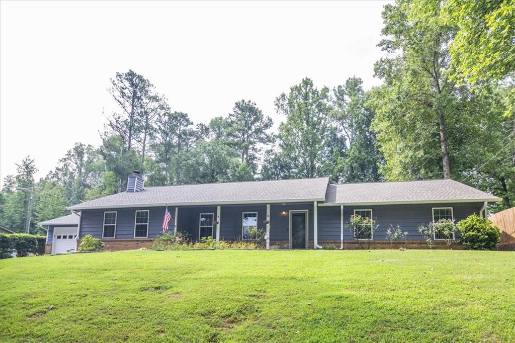 1385 Ridgefield Drive Property Photo 1