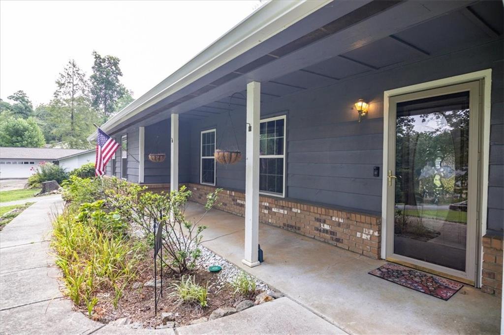 1385 Ridgefield Drive Property Photo 10