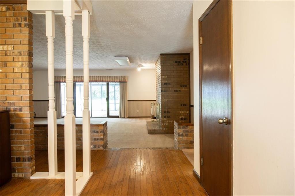 1385 Ridgefield Drive Property Photo 12