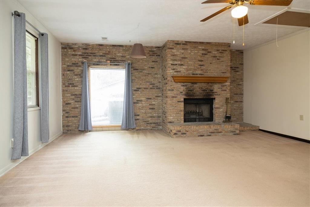 1385 Ridgefield Drive Property Photo 17