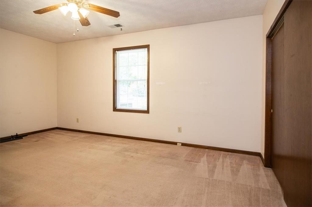 1385 Ridgefield Drive Property Photo 30