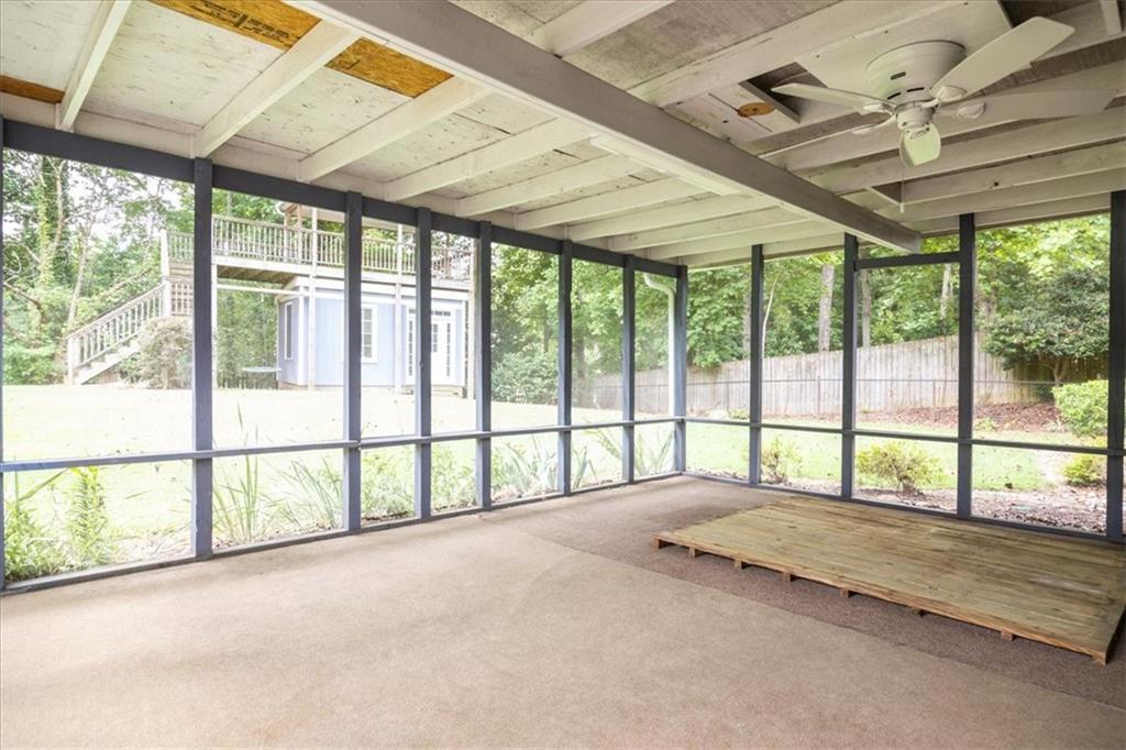 1385 Ridgefield Drive Property Photo 37
