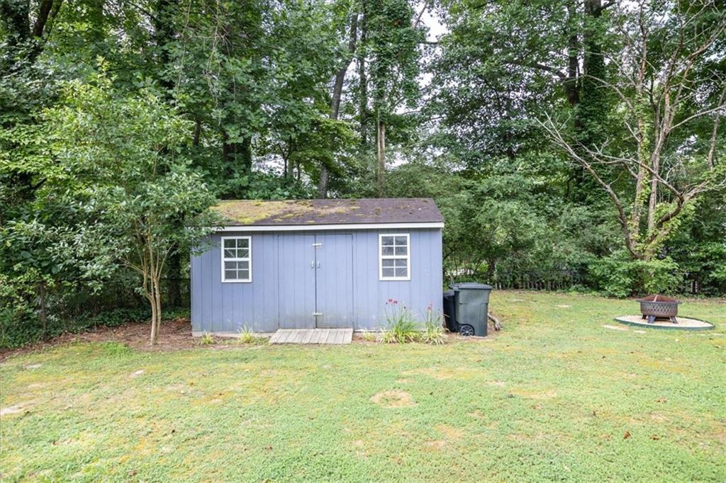 1385 Ridgefield Drive Property Photo 41