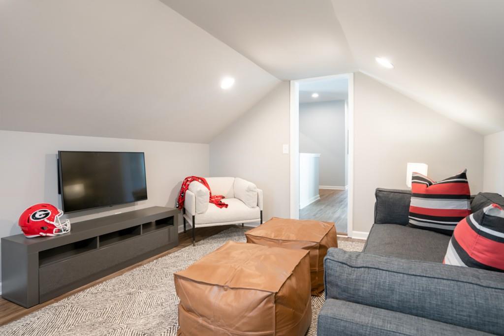 10 Spirea Way Property Photo 36