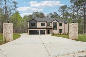 2861 Tree Top Road Property Photo 2
