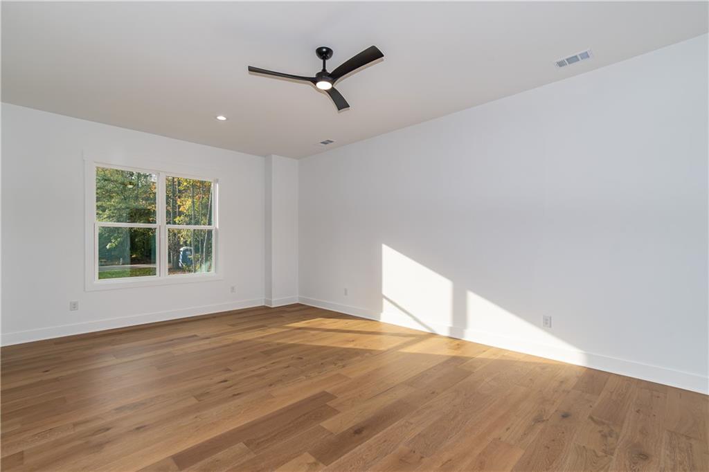 2861 Tree Top Road Property Photo 38