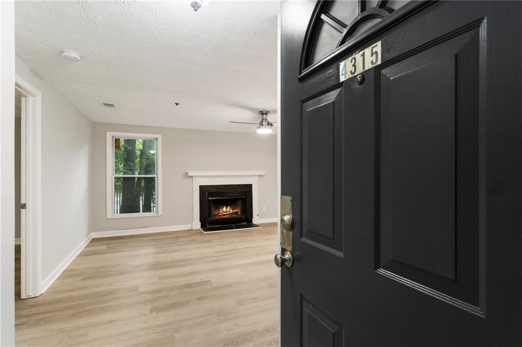 4315 Orchard Park Court Property Photo 8