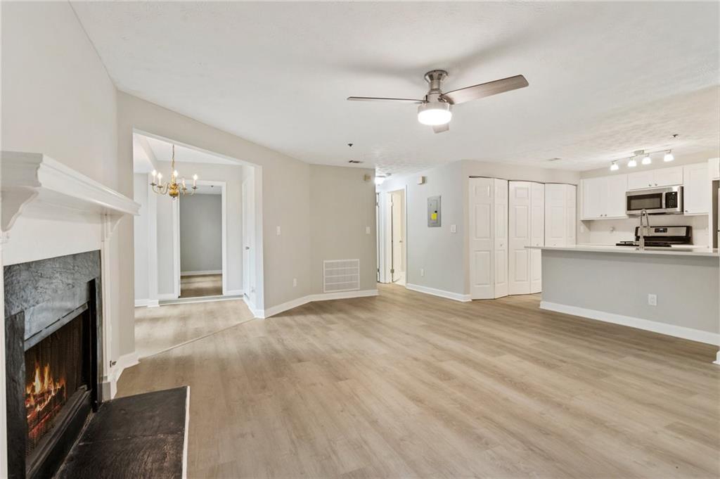 4315 Orchard Park Court Property Photo 13