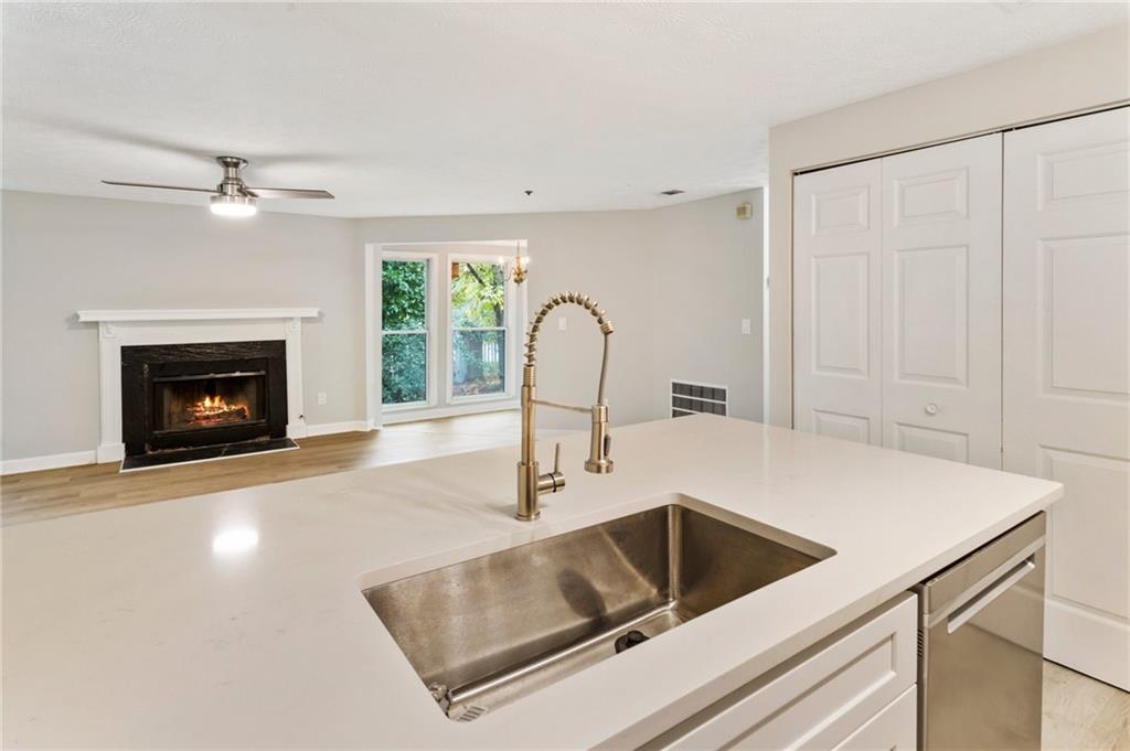 4315 Orchard Park Court Property Photo 18